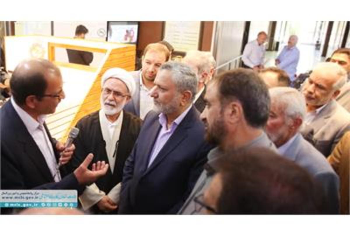 بازدید وزیر رفاه اجتماعی از مرکز سالمندان امین شهرستان بروجن