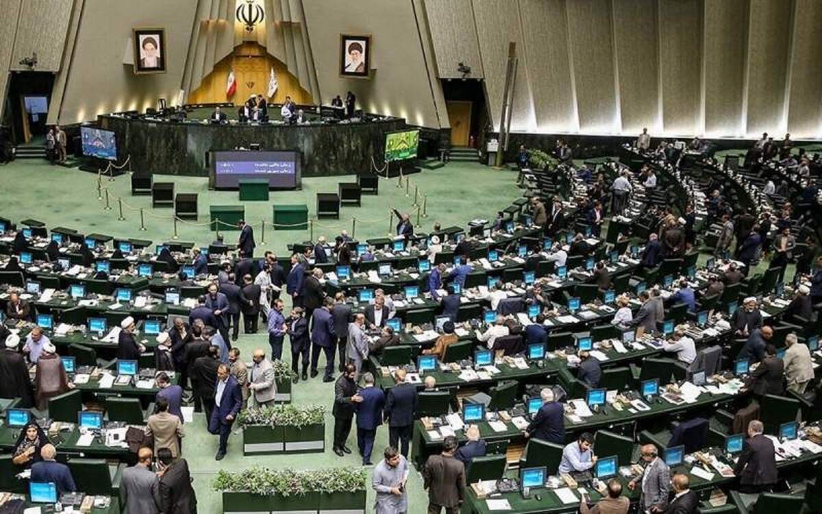 چرا سخنان اخیر قالیباف پیرامون بخشنامه وزارت کشور خلاف واقع است؟