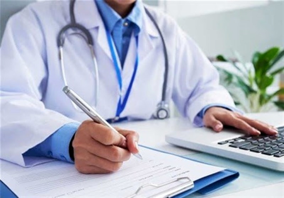 میانگین درآمد جامعه پزشکی زیر 20 میلیون تومان است