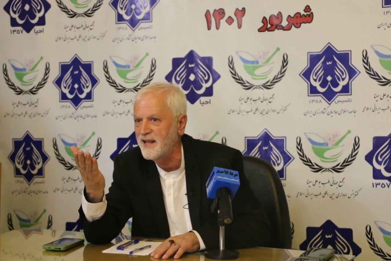 بعضی‌ها از موفقیت‌های ما ناراحت می‌شوند