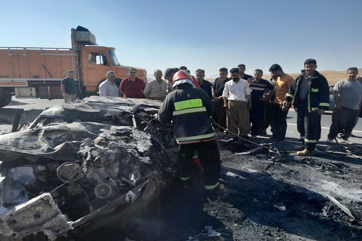 تصادف مرگبار ۵ خودرو در محور بوکان - سقز