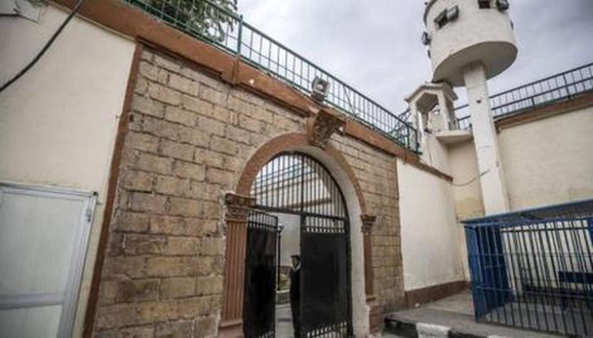 بازداشت اعضای یک گروه از دختران شبکه اجتماعی در مصر