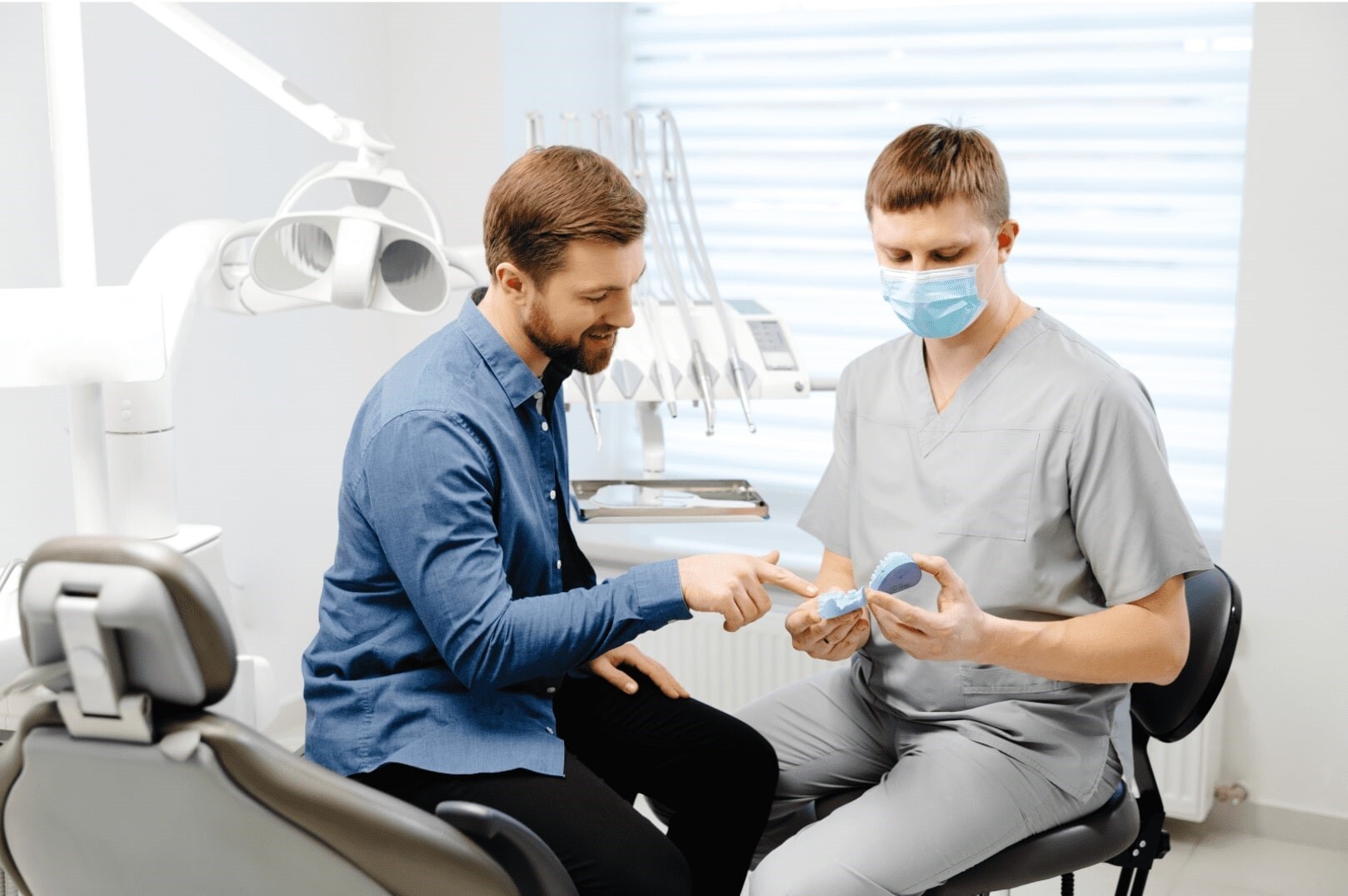 تفاوت متخصص ارتودنسی با دندانپزشک عمومی چیست؟