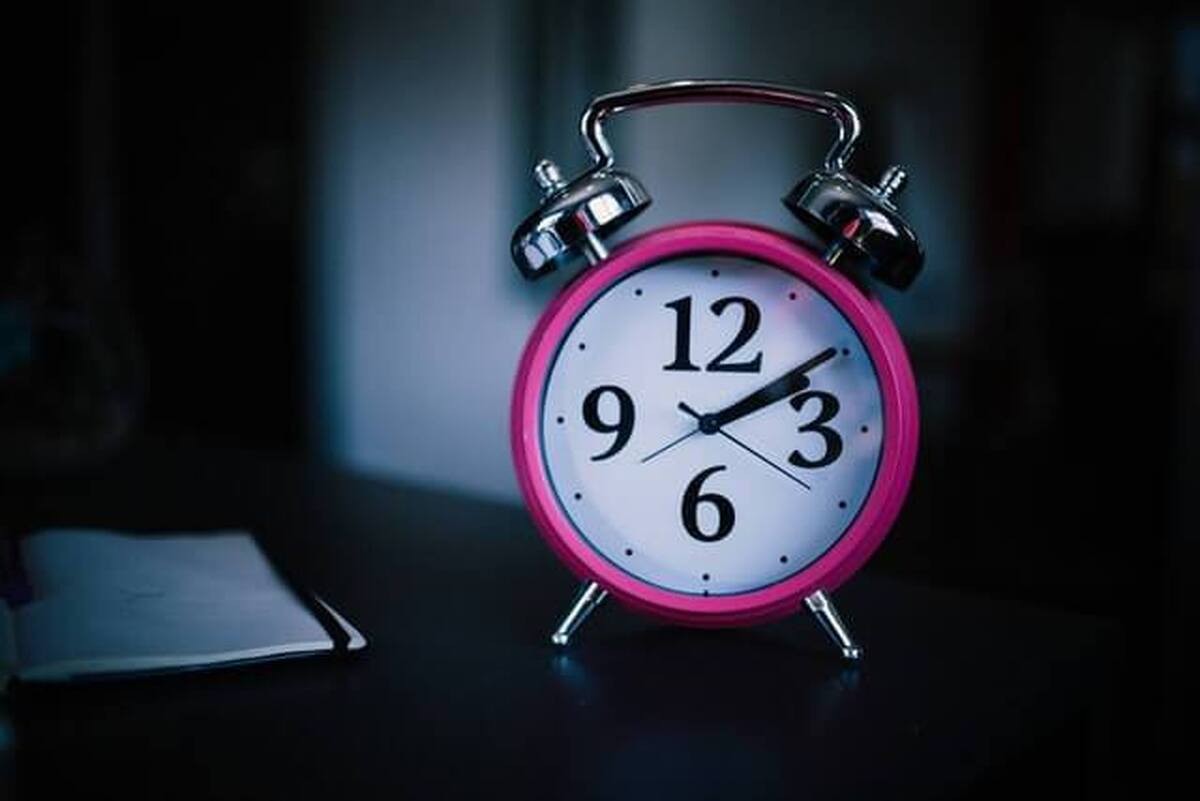 عوارض دیر خوابیدن چیست؟ شب‌بیداری چه خطری دارد؟