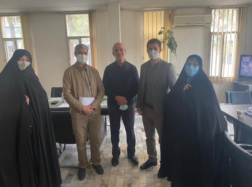 بازدید برخی از فعالین سیاسی از مرکز خیریه یاوران نارمک