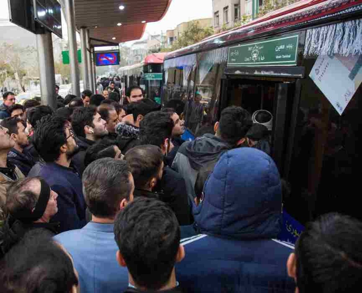 ۷۰ درصد مردم تهران پول بلیط اتوبوس را نمی‌دهند/ ۲.۸ میلیارد ضرر روزانه