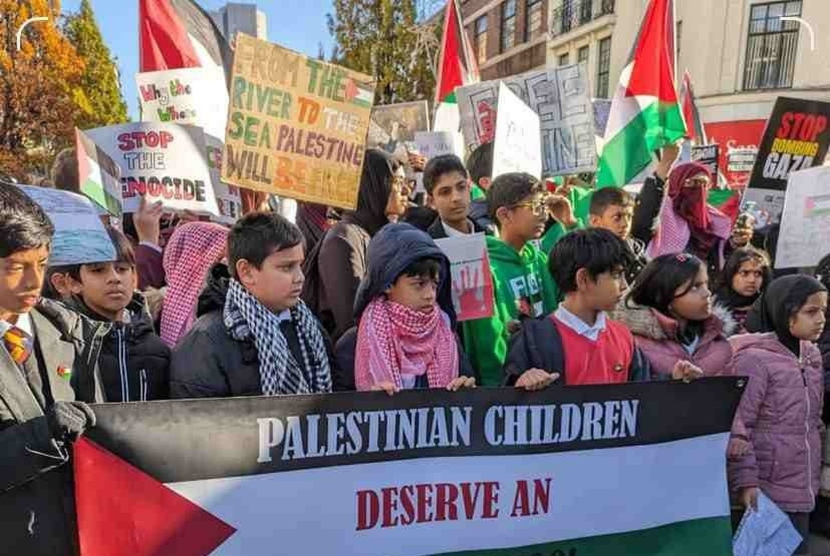 انگلیس: با دانش‌آموزان حامی فلسطین برخورد شود