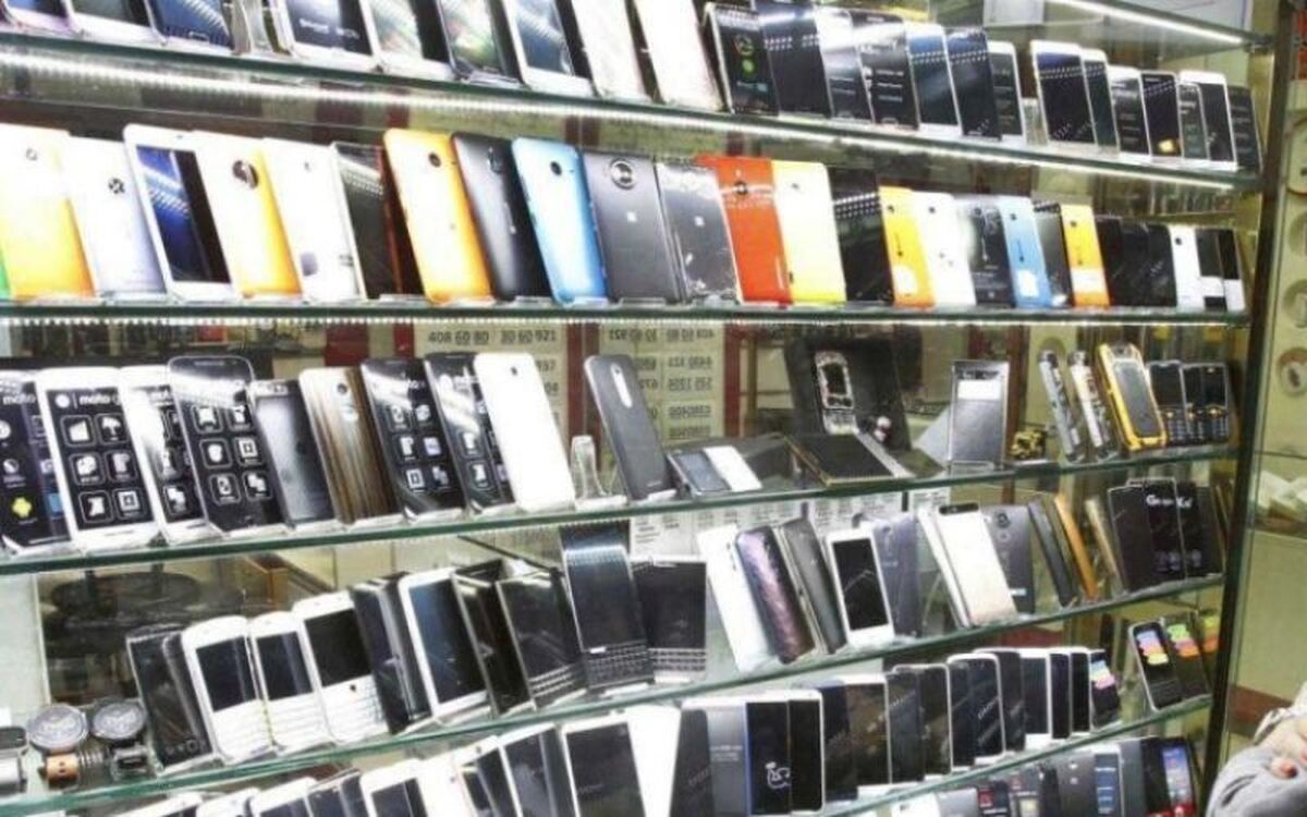 ماجرای انحصارگرایی در بازار موبایل چه بود؟