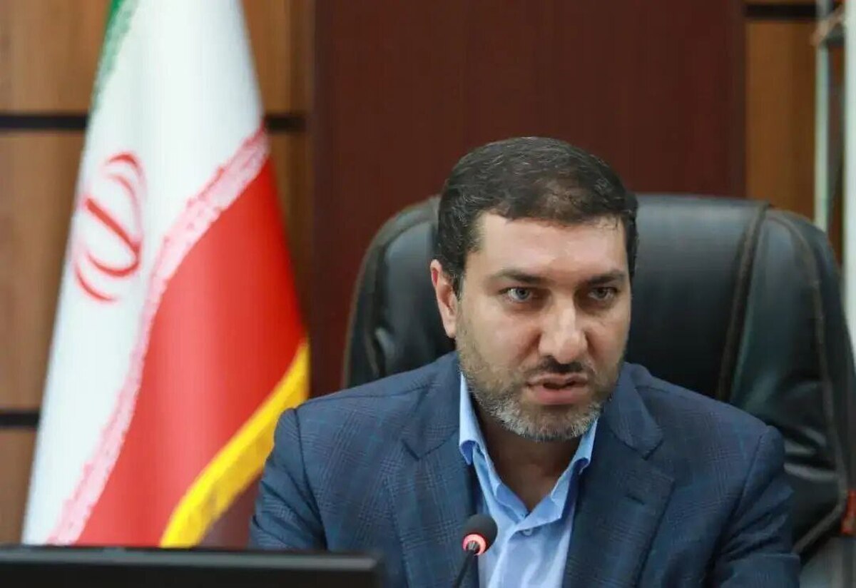 نظام اداری در حال خالی شدن از نخبگان است
