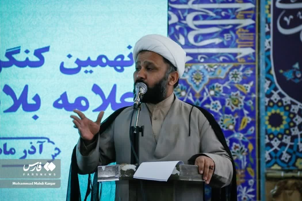 تجلیل از حجت الاسلام مصطفی مرهونی نویسنده دیری در نهمین دوره کنگره علمی و پژوهشی علامه بلادی در بوشهر تجلیل از حجت الاسلام مصطفی مرهونی نویسنده دیری در نهمین دوره کنگره علمی و پژوهشی علامه بلادی در بوشهر