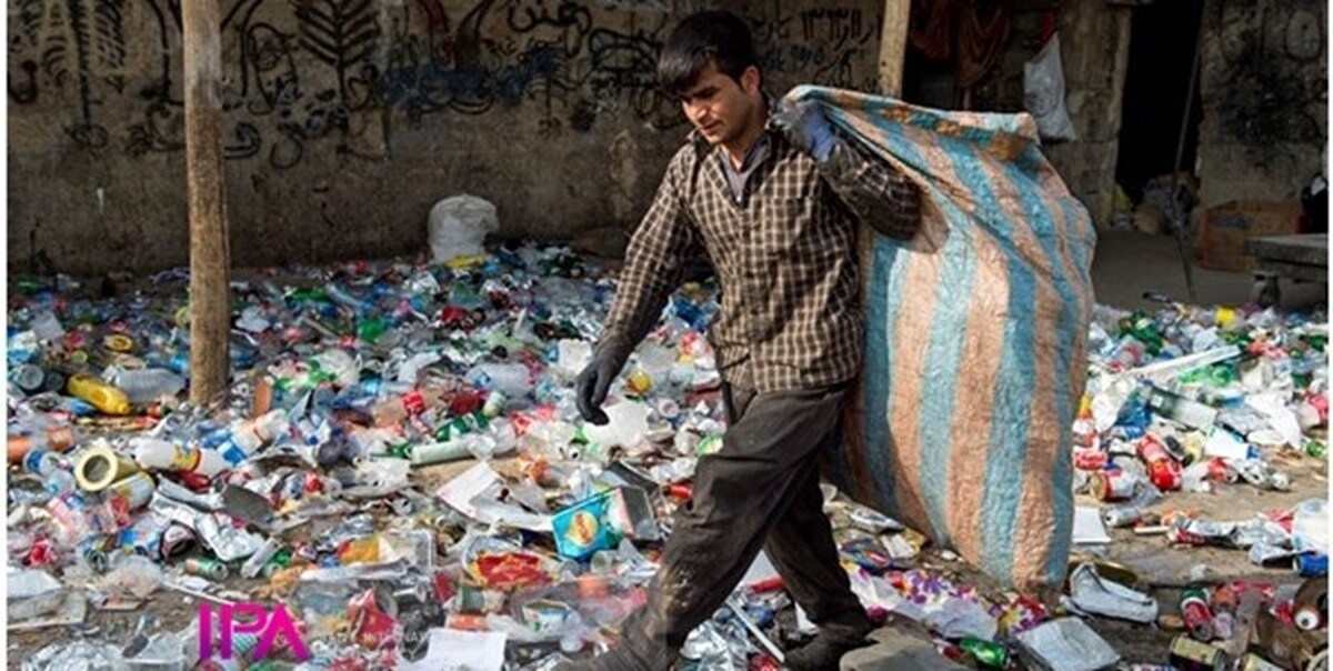دادستان‌ها در موضوع زباله‌گردی ورود کنند