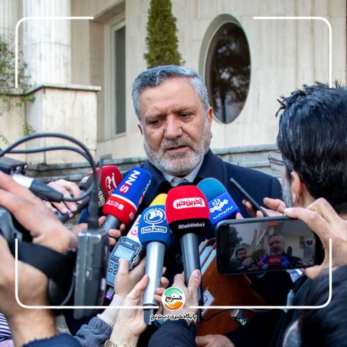 واکنش وزیر کار به تصمیم مجلس برای همسان‌سازی حقوق بازنشستگان: با کدام منابع؟!