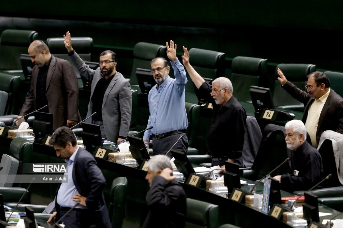 مجلس با رفع ایرادات شورای نگهبان به لایحه تجارت موافقت کرد