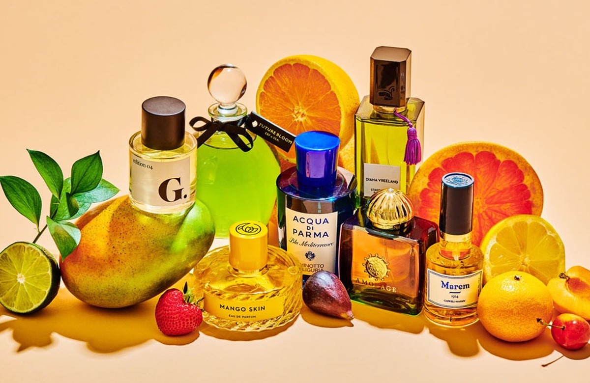 معرفی انواع بهترین عطر زنانه برای تابستانی خنک و خوشبو
