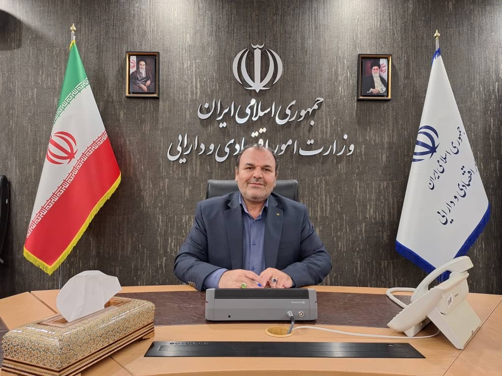 تشکیل فراکسیون مبارزه با فساد در مجلس برای جلوگیری از عوامل فساد زا در بدنه ی نظام 