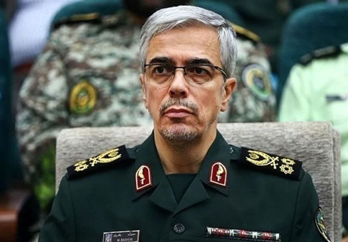 دستور سرلشکر باقری برای بررسی علت سانحۀ سقوط بالگرد رئیس‌جمهور