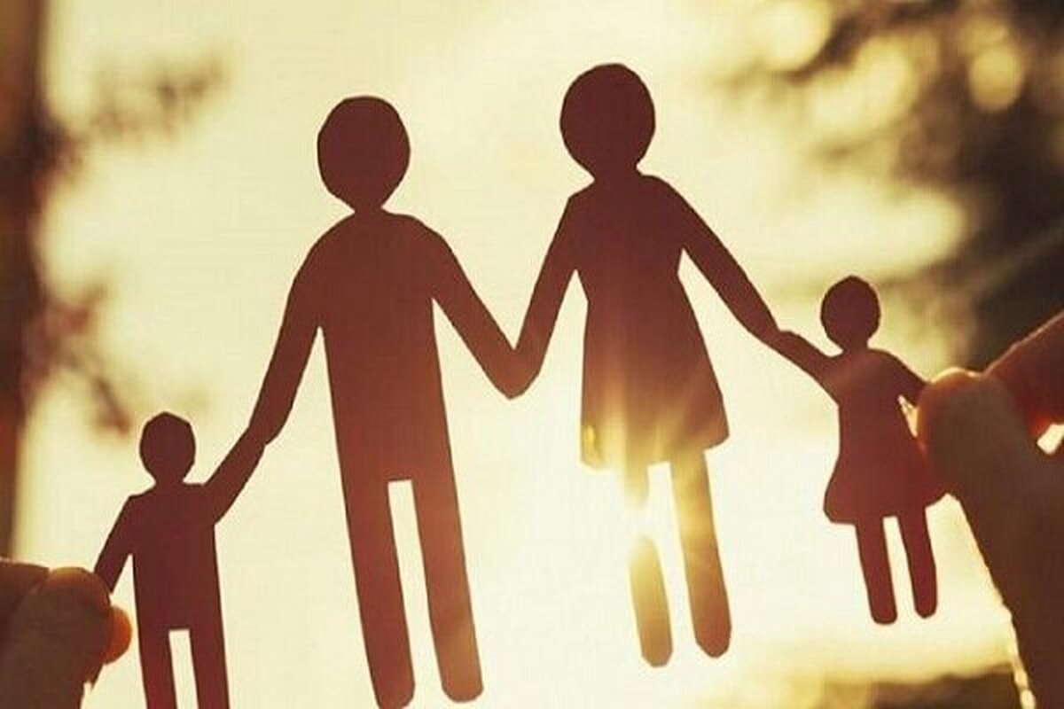 میانگین سن پدرها و مادرها در اولین فرزندآوری ۳۲ و ۲۷ سال