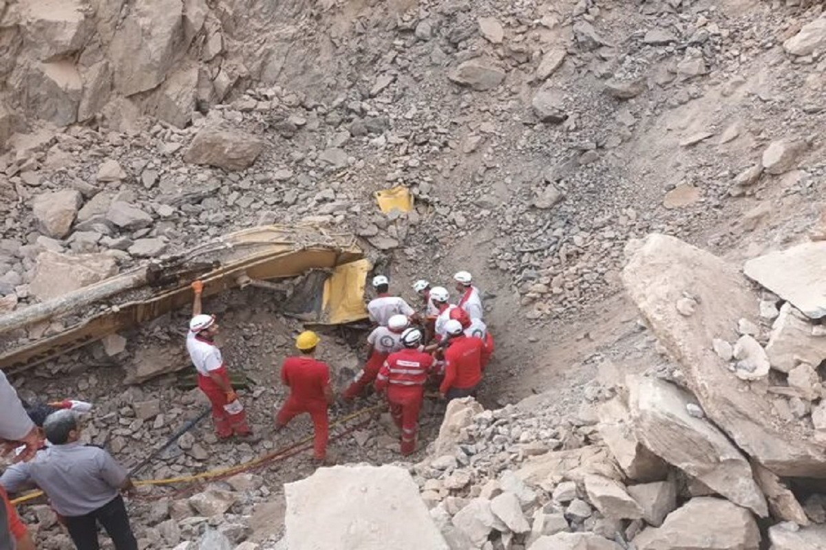 پیکر دومین مفقودی حادثه معدن شازند پیدا شد