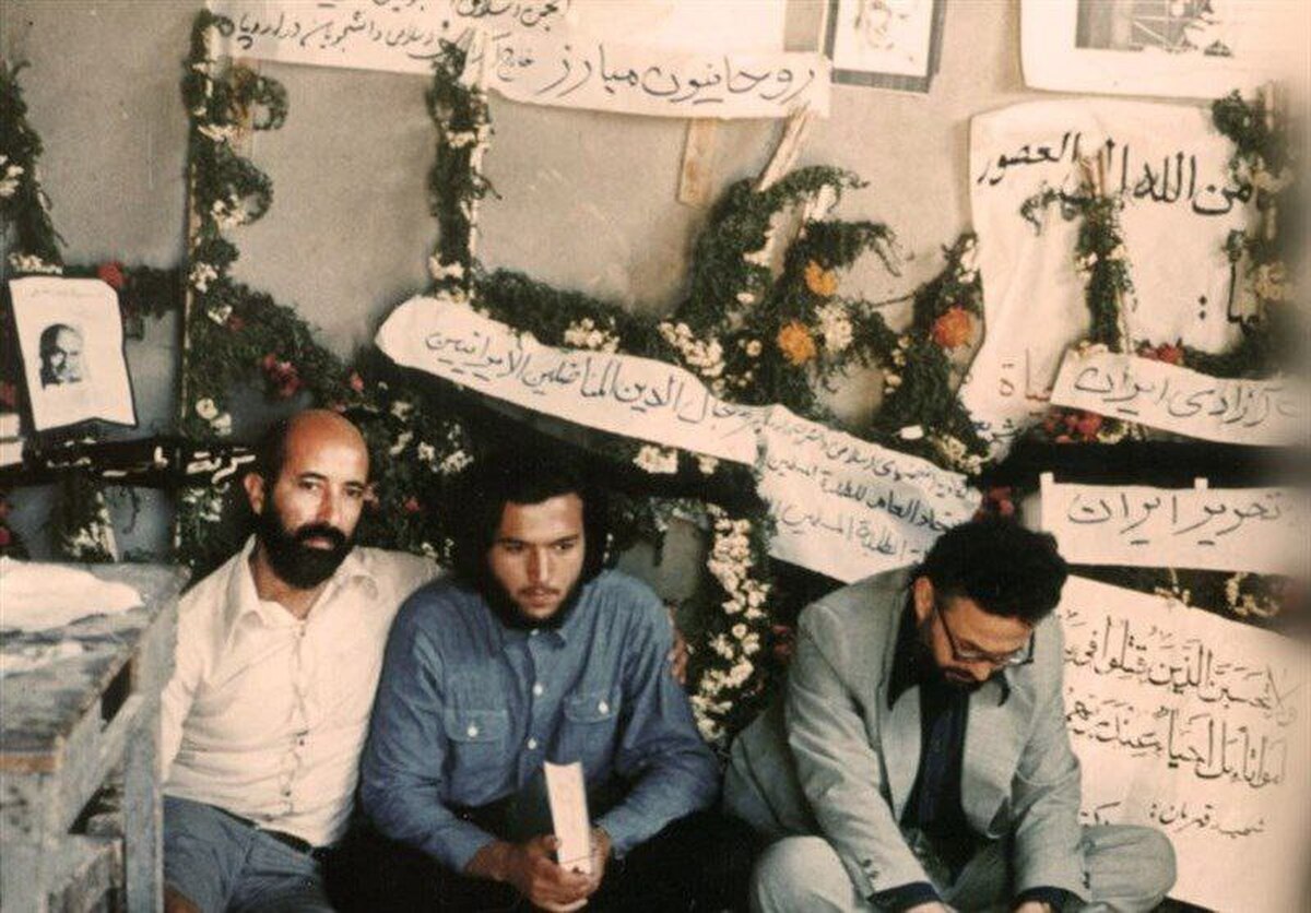 مرثیه بسیار زیبای دکتر مصطفی چمران بر سر مزار معلم شهید، دکتر علی شریعتی