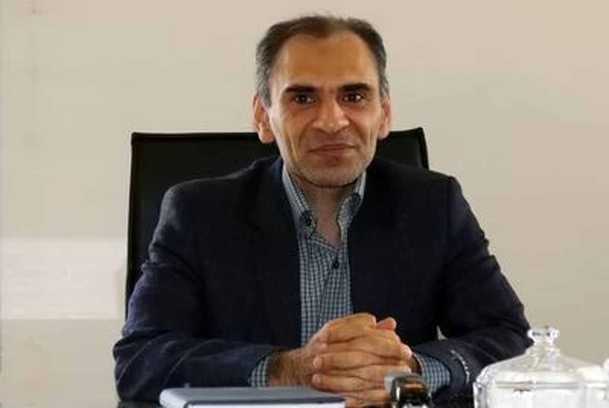دولت بعدی اولویت خود را رفع تحریم ها و اصلاح ساختارهای اقتصادی قرار دهد/ شرایط بورس چندان نگران کننده نیست