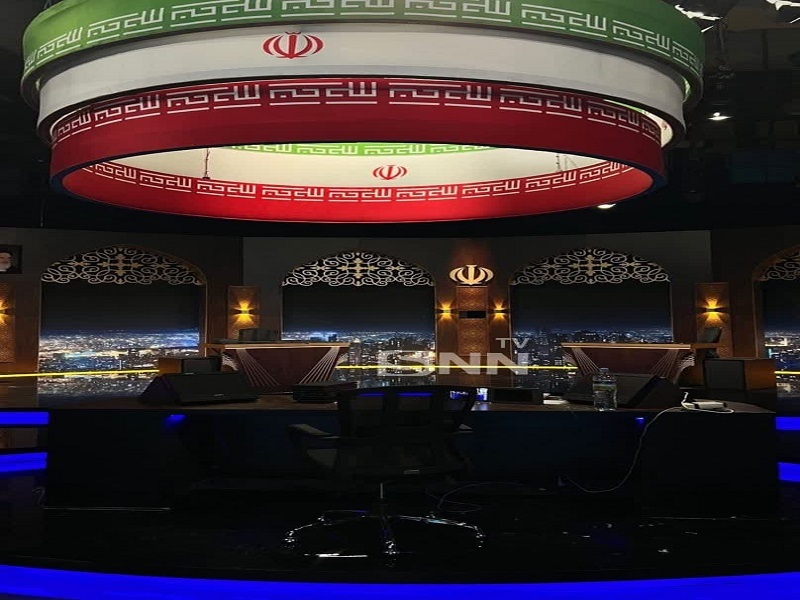 تصویری از استودیو مناظره امشب