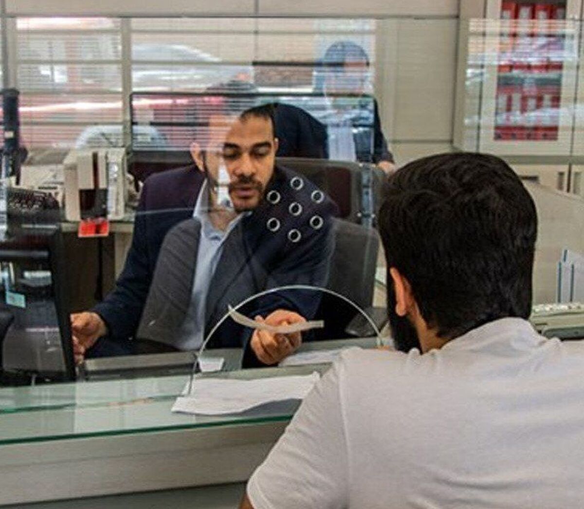 فعالیت بانک‌ها در روز شنبه و یکشنبه تا ۱۱ صبح