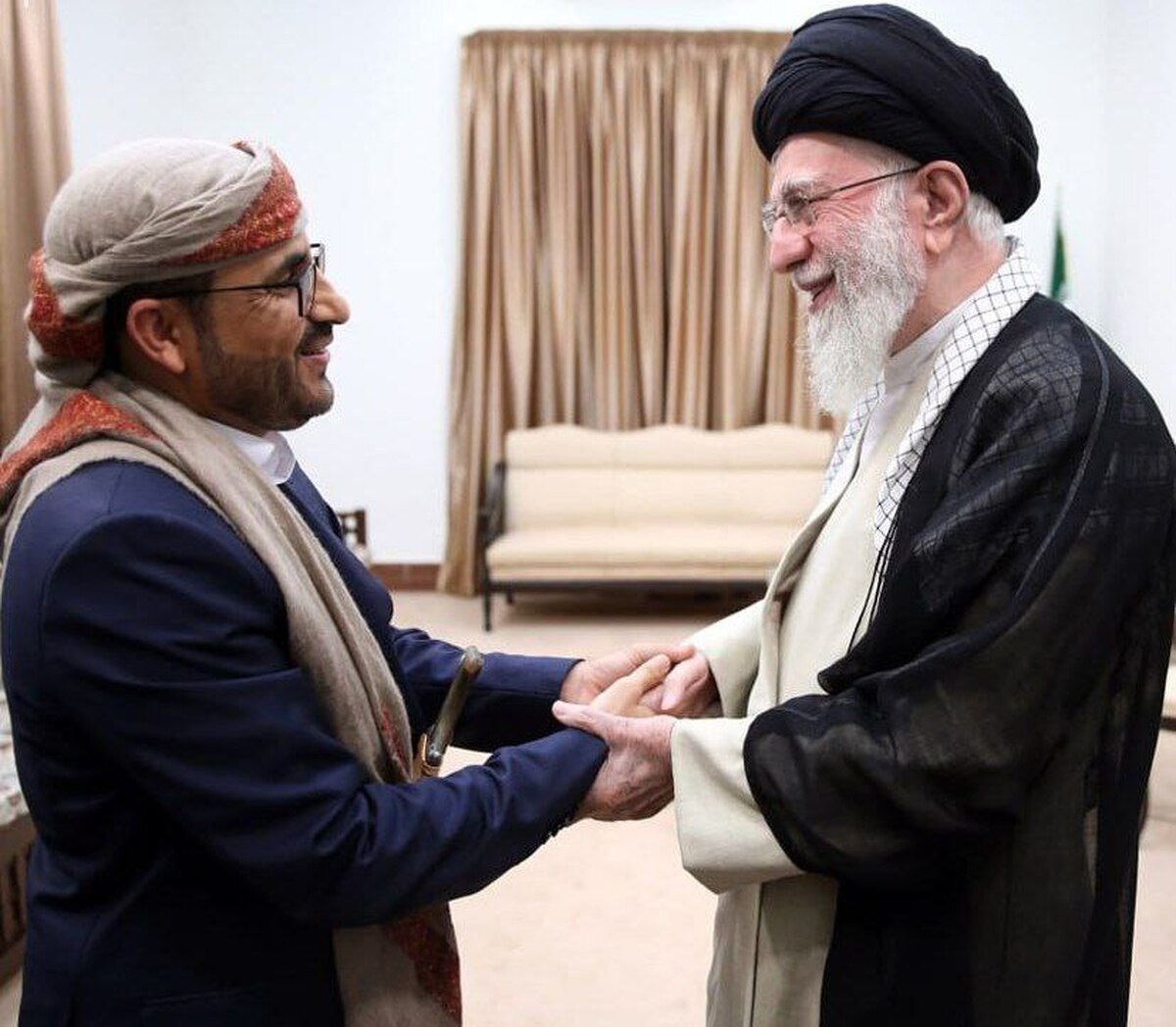 دیدار سخنگوی انصارالله یمن با رهبر انقلاب