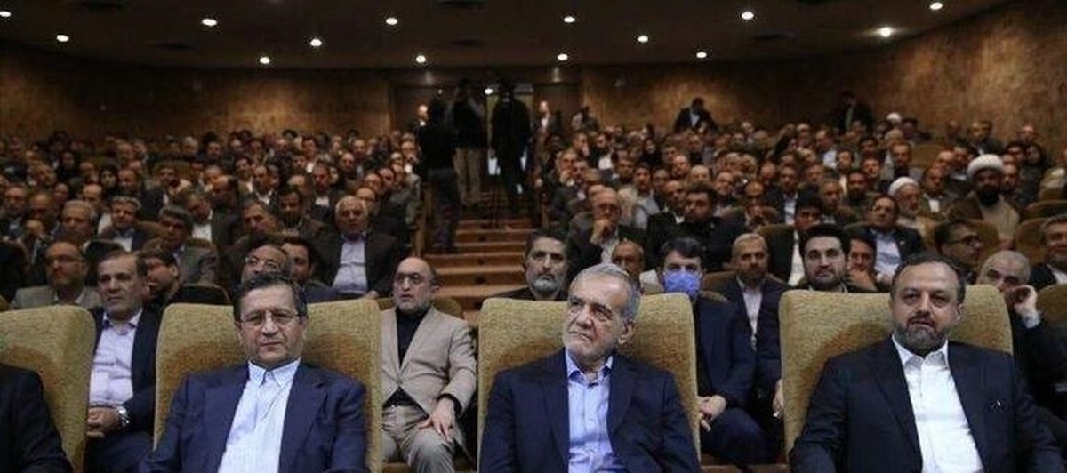 وزیر اقتصاد: قیمت‌گذاری دستوری به مشکلات اقتصادی دامن می‌زند