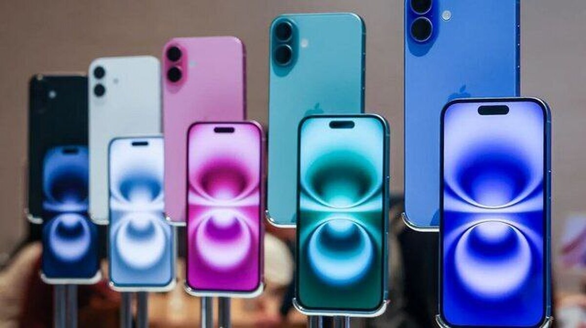 اپل پنج هواپیما آیفون از هند و چین به آمریکا برد