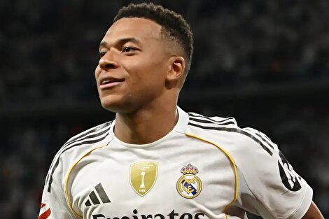 هیچ دروازه‌ای به روی امباپه بسته نیست