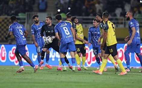 رقابت داغ برای جام قهرمانی