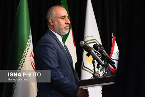 پیام کنعانی به ترامپ: ای مگس عرصه سیمرغ نه جولانگه توست