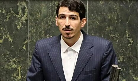 شریعتی: چرا اعتبارات هزینه‌ای پرسنل سازمان برنامه و بودجه ۳۰ درصد افزایش یافته، اما برای حقوق بگیران