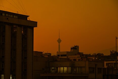 هوای تهران برای همه ناسالم است