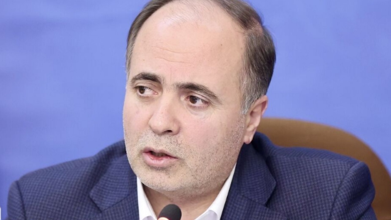 یارانه با قیمت روز دلار محاسبه می‌شود/ رفع انحرافات با تک‌نرخی شدن ارز