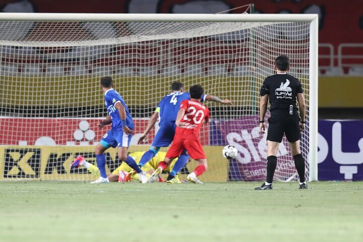 لیگ برتر فوتبال ایران ۶ مدعی قهرمانی دارد