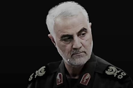 همه‌جا ردپای اوست