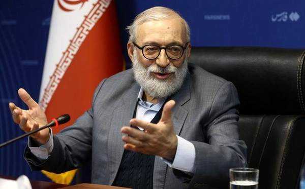 لاریجانی: همراستایی مواضع میرحسین با رضا پهلوی «خفتبار» است لاریجانی: همراستایی مواضع میرحسین با رضا پهلوی «خفتبار» است