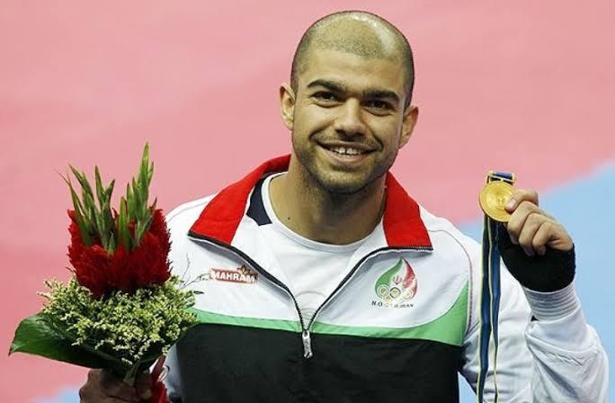 تکواندو در آستانه دوراهی