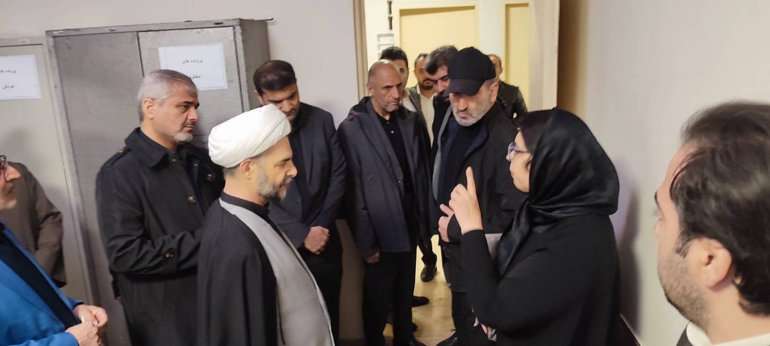 بازدید معاون اول قوه قضاییه از مجتمعهای قضایی تهران و بررسی نحوه خدمترسانی به مراجعان بازدید معاون اول قوه قضاییه از مجتمعهای قضایی تهران و بررسی نحوه خدمترسانی به مراجعان