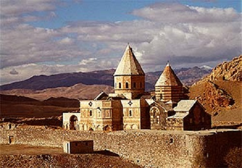 راهنمای کامل گردشگری استان آذربایجان غربی؛ از دریاچه ارومیه تا بازارهای سنتی و سوغاتی‌های خوش‌طعم