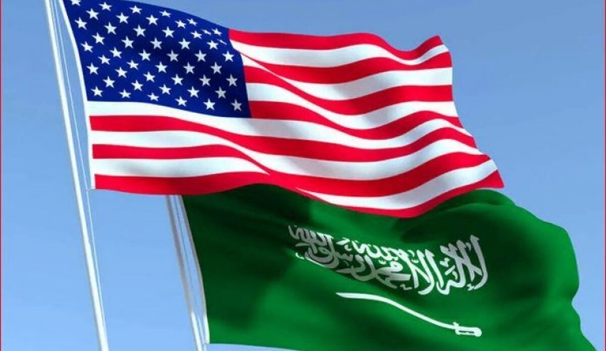 تحلیل عبدالباری عطوان از حضور غارتگرانه ترامپ در ریاض برای رهایی از بدهی ۴۲ تریلیون دلاری