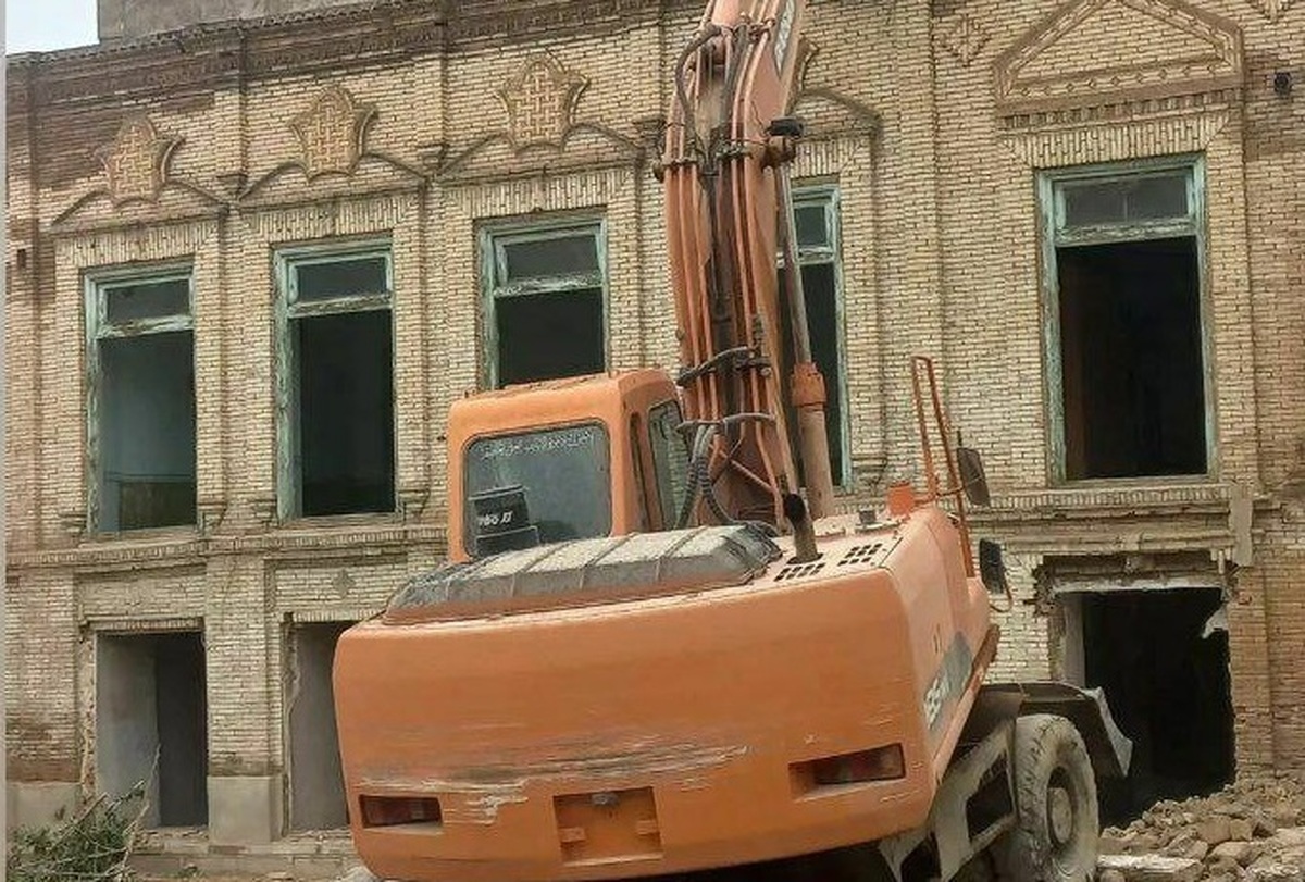 غیبت معنادار وزیر میراث فرهنگی در بحران‌های استانی؛ تبریز در سکوت مسئولان