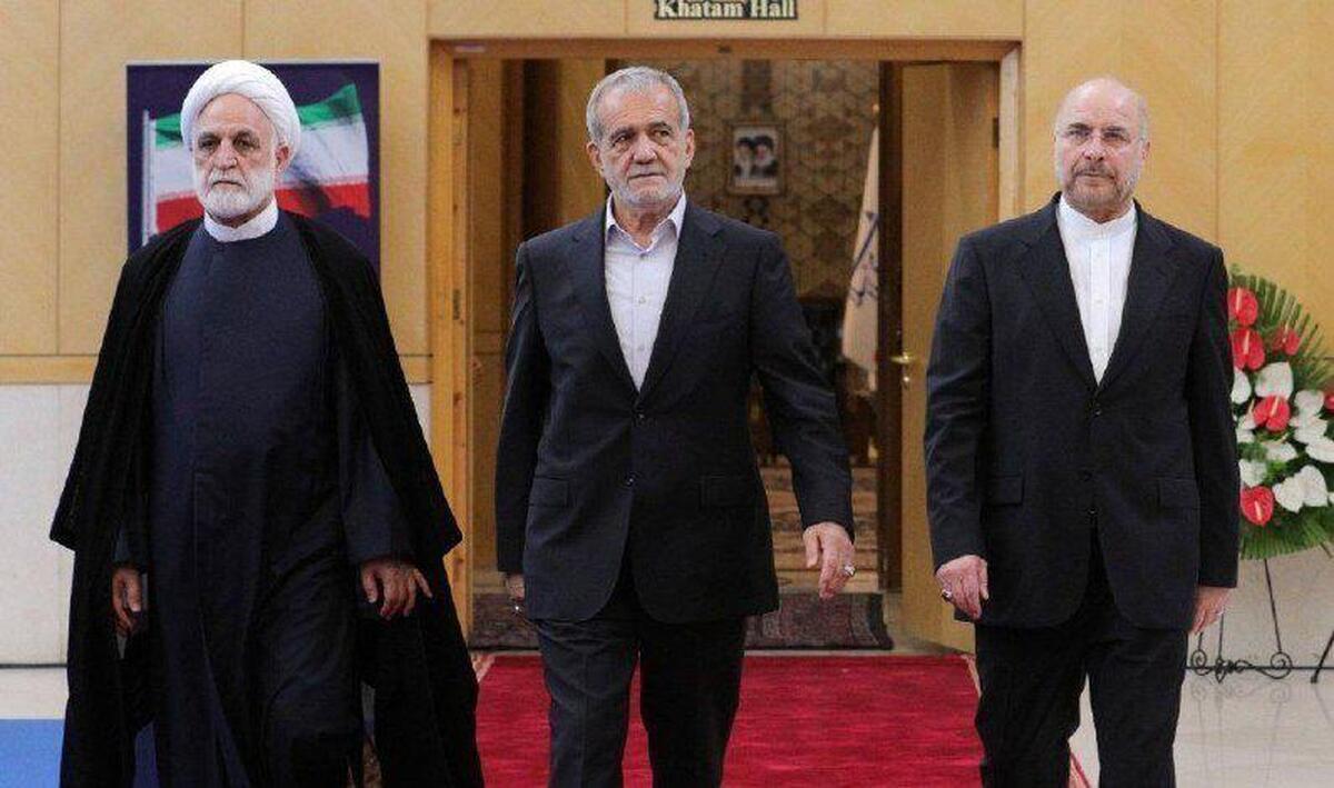 لاکچری‌ترین خودروی دنیا وارد تهران شد