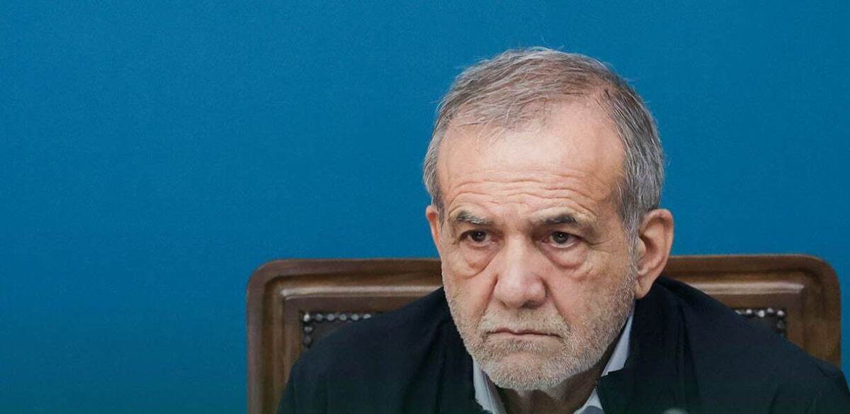 دنبال مسخره کردن پزشکیان و بردن آبروی این و آن هستید؛ توصیه‌های رهبری به انقلابی‌ها برایتان کشک است