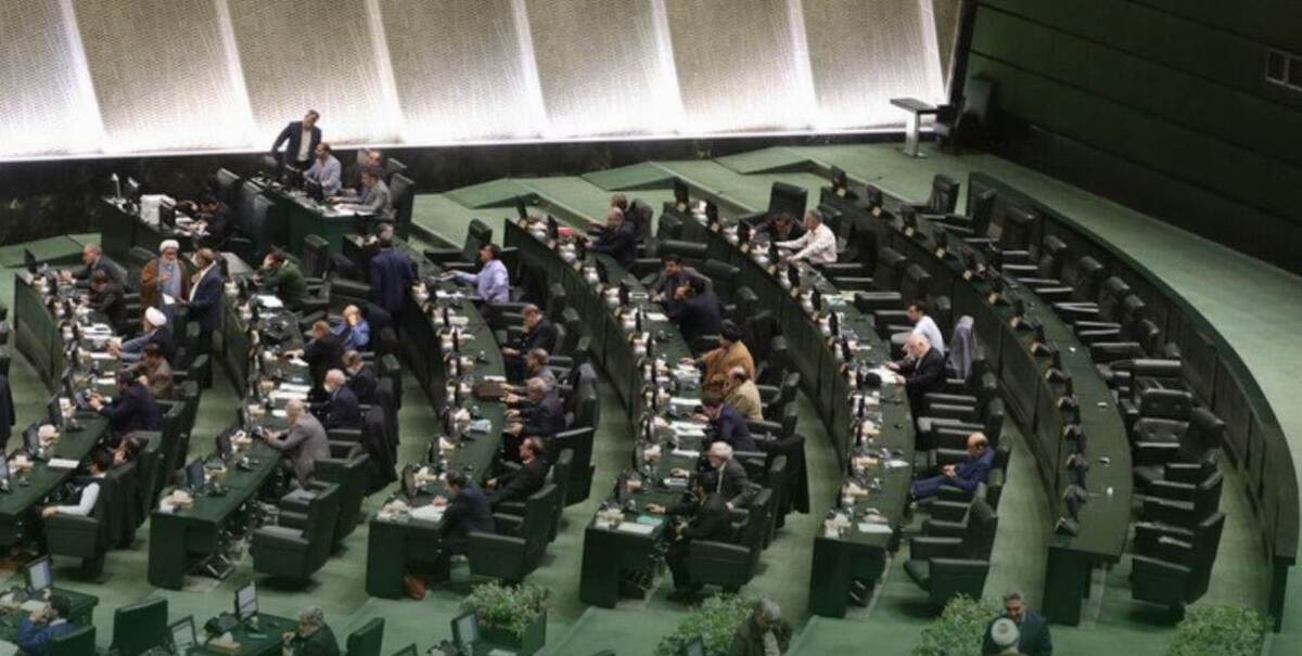 اسم خود را فریبکارانه، عدالتخواه و انقلابی گذاشته اید!