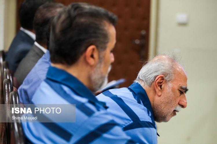 جناب رهبرپور، راز دامادتان و شبکه مشکوک مالی را روشن کنید!
