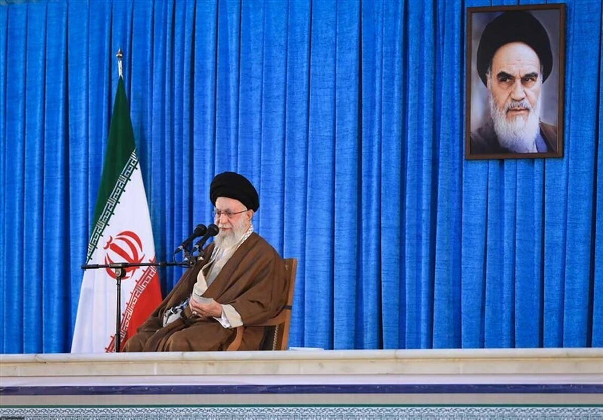 رهبر معظم انقلاب : ایران به برکت تلاش فراوان توانست دارای چرخهٔ کامل سوخت هسته‌ای بشود