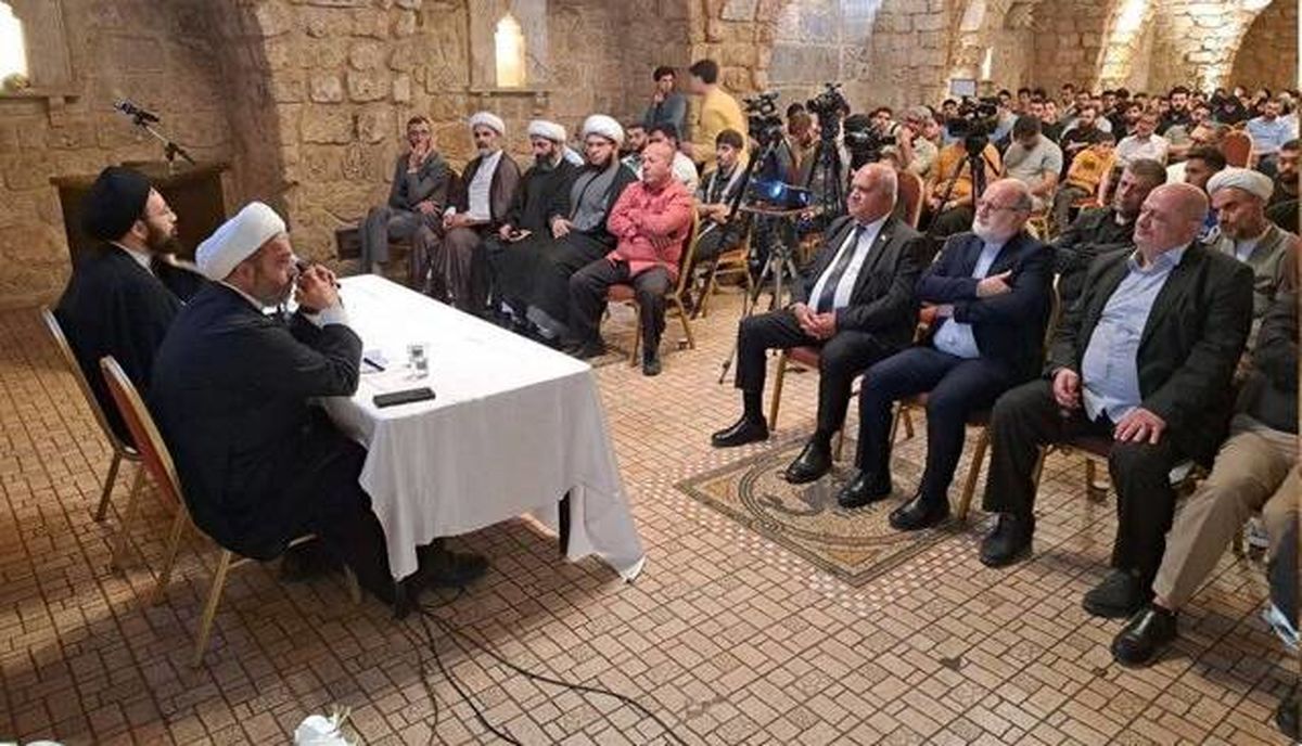 سید علی خمینی:باید با دقت به سخنان ولی‌فقیه گوش فرا دهیم