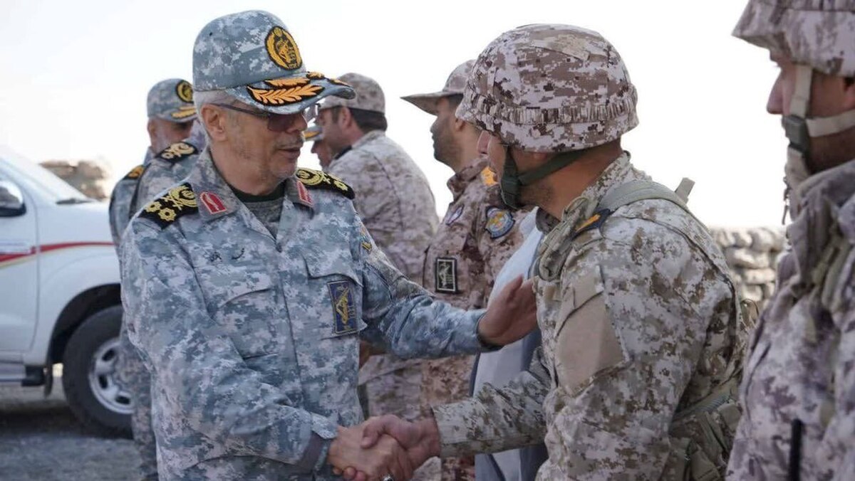 سرلشکر باقری: امنیت پایدار در آذربایجان‌غربی و کردستان برقرار است